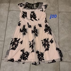 Girl dress sz10